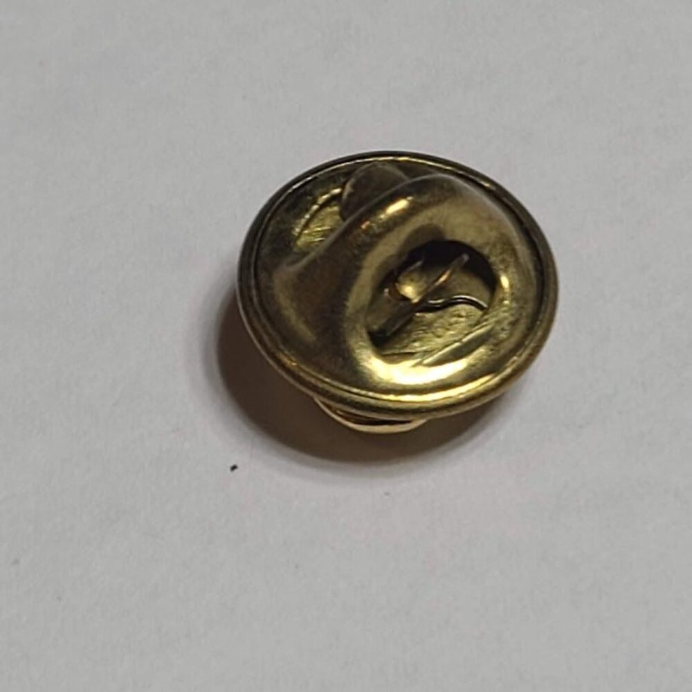 Gold Tone Heart Lapel Pin Small Love Brooch Tie Tack USA Made - Picture 3 of 5